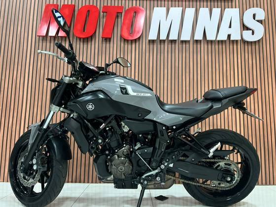 YAMAHA MT-07 ABS YAMAHA MT-07 ABS